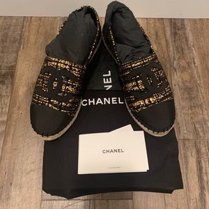 BRAND NEW 19A Chanel Espadrille Size 37
